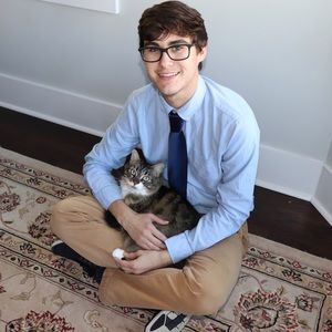 Meet your Posher, Thomas